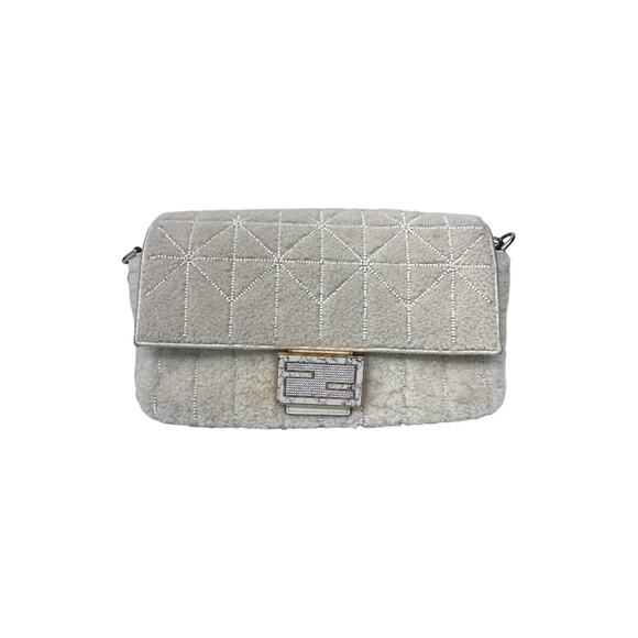 New version Fendi cream color shearling beaded baguette - Picture 1 of 8